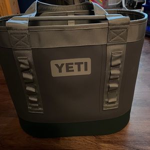 Yeti Olive highlands Camino 35L